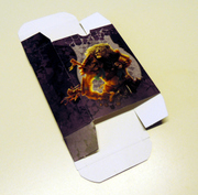 Travesía de Nyx: Caja de cartón "Ajani, mentor de héroes"